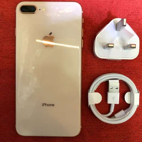 99%New iPhone 8 plus 64GB 金色 香港行貨 自用超值！ 電池效能的94%