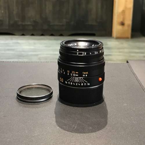 Leica Summicron-M 50mm f2 v5 lens with UVa filter