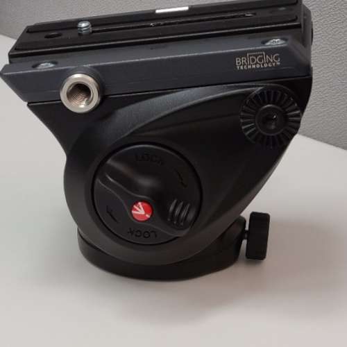 Manfrotto FLUID VIDEO HEAD MVH500AH (flat base)