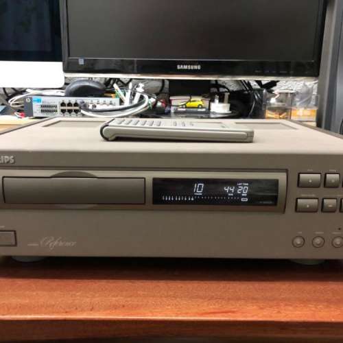 Philips LHH500R CD player - DCFever.com