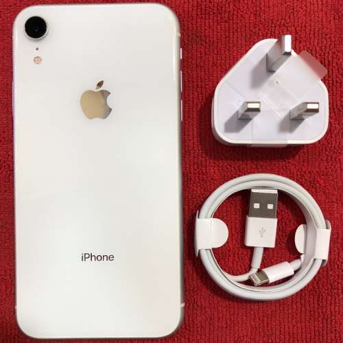 99%New iPhone XR 64GB 白色 香港行貨 自用超值！ 電池效能的94%