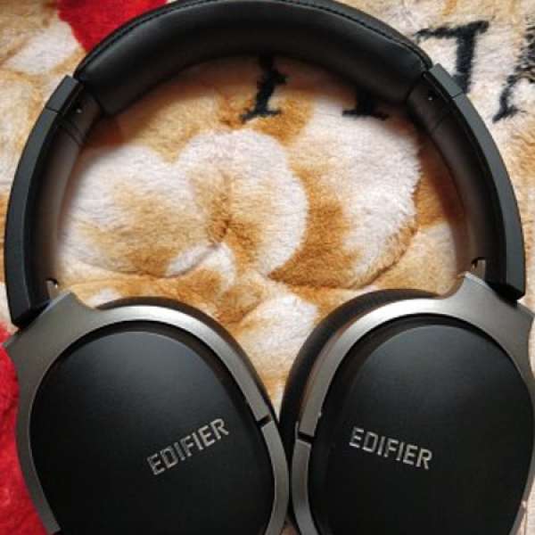 Edifier W830BT 99%new(藍牙耳機）