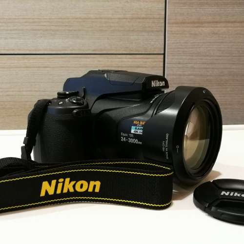 Nikon Coolpix P1000 接近全新
