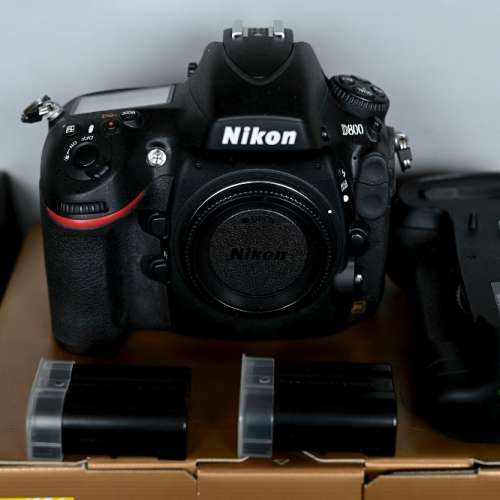 Nikon d800 with Nikon MB-D12