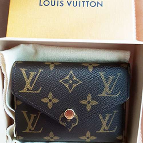 全新Louis Vuitton Victorine (M62472) 錢包