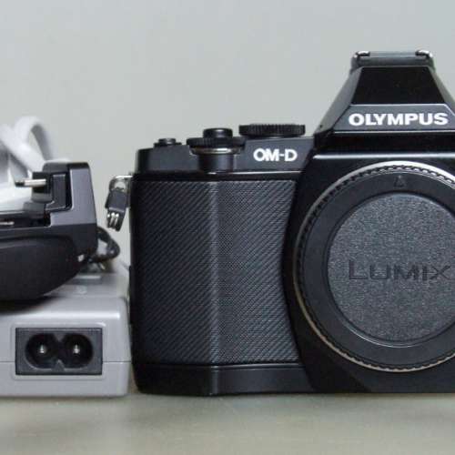 Olympus E-M5 I Body