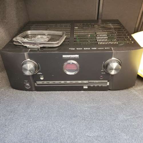 Marantz SR5006 and audiolab 8000SE