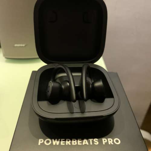 Powerbeats Pro - With warranty till June 10