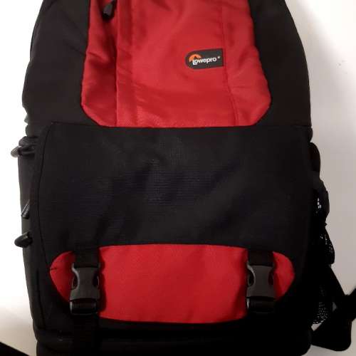 Lowepro Fastpack 200 雙肩背囊