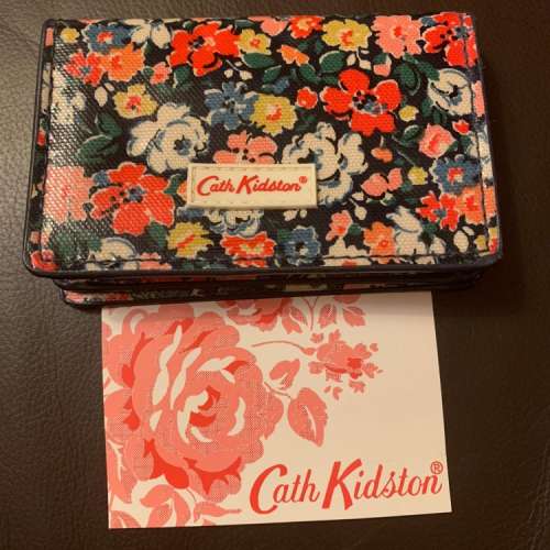 全新Cath Kidston 卡片套  Business card holder （多格數）  原價：495  Now: 130