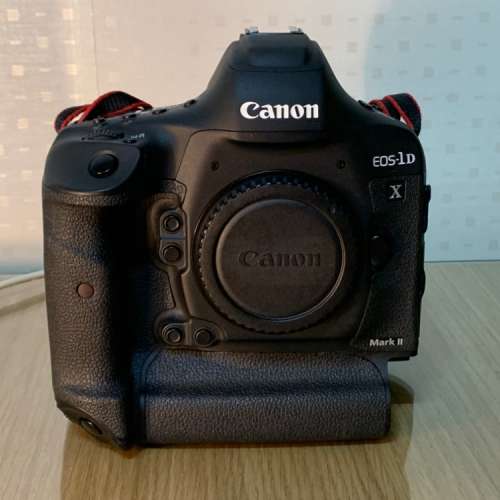 行貨Canon 1DX Mark II 1DX2 Body 有盒有單 送2張CFast128 GB+讀卡器