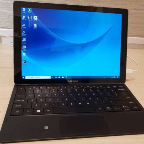 Samsung Galaxy Tab S Pro ( Window 10 ) with keyboard & cover