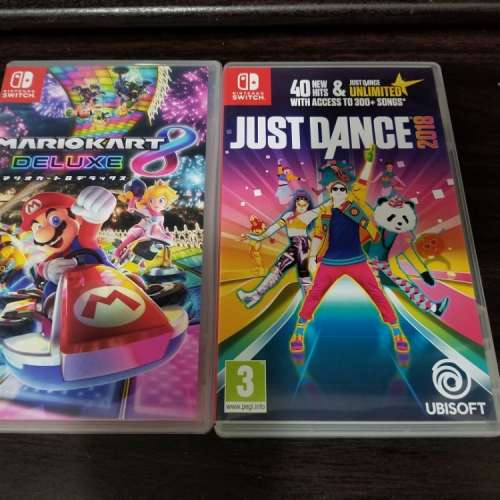 放Switch games: Mariokart 8 deluxe & just dance 2018