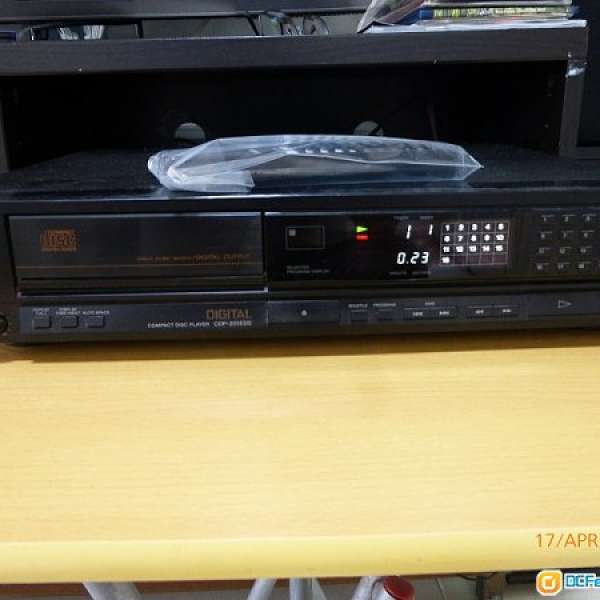 Sony 205 esd cd player
