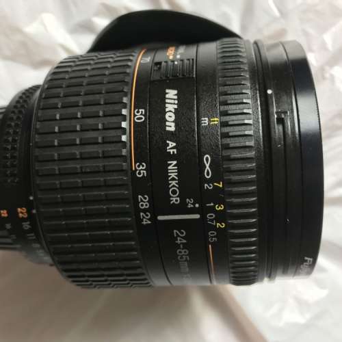 全幅片，大光圈散景鏡皇。Nikon AF Zoom-Nikkor 24-85mm f/2.8-4D IF，95% 新。有單...