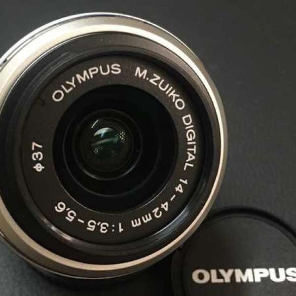 OLYMPUS 14-42 3/4 奧林匹斯鏡頭 90%新