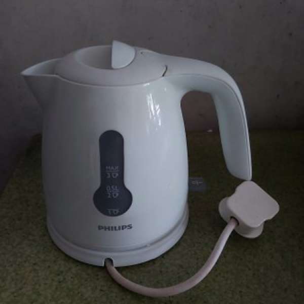 7成新 Philip's 電熱水煲 HD4608 (水煲蓋較爛了一面)