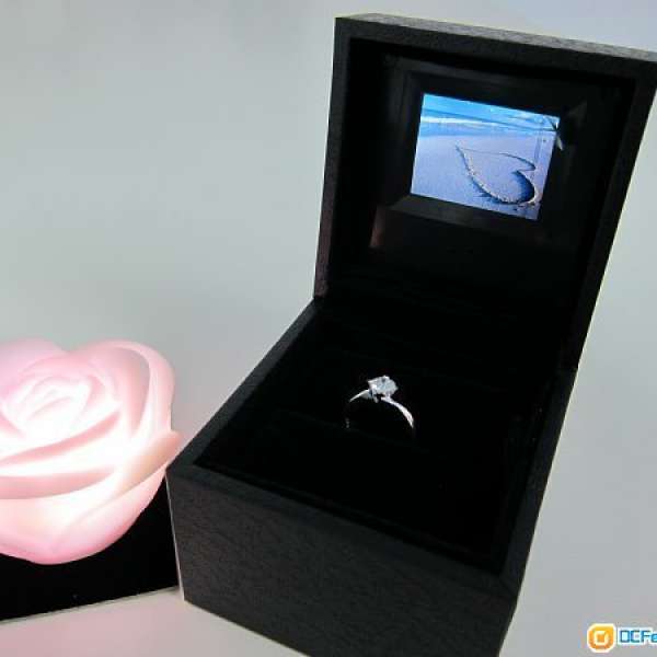 有聲有畫求婚戒指盒 介指盒 首飾盒LCD Proposal Engagement lighted Ring Gift Jew...