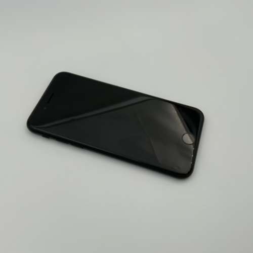 95% 新iPhone SE 2020 128GB 黑色行貨連AppleCare+