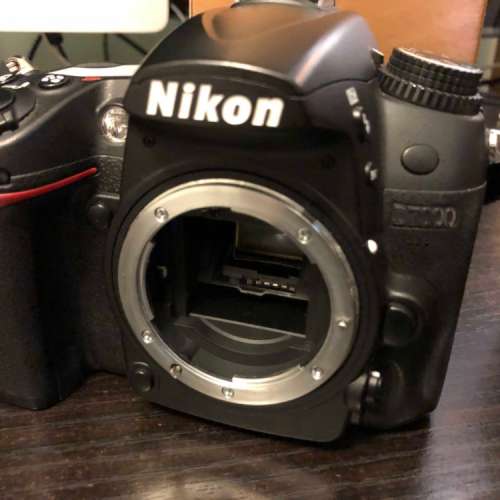 Nikon - D7000 Body