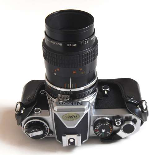 Nikon FE Body 95% New with Nikon 55mm f2.8 Nikkor AI-S 微距手動鏡