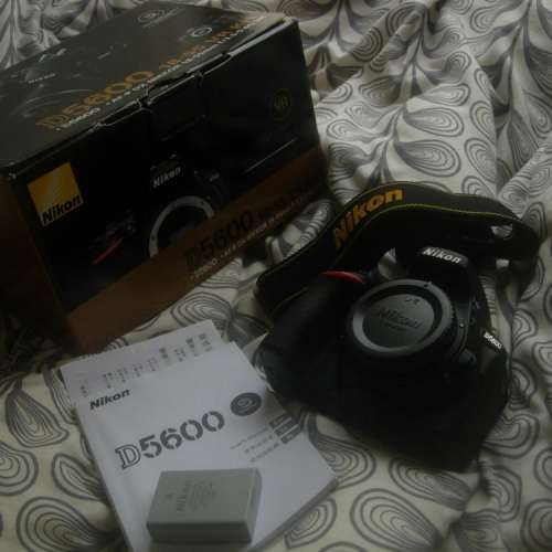 Nikon  D5600