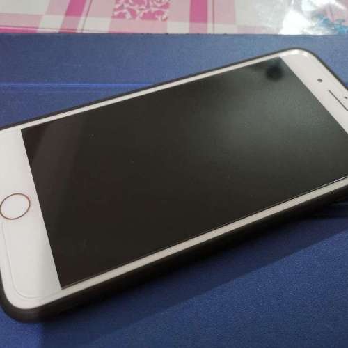 IPhone 8 Plus 玫瑰金 64G [香港行貨] 保至21年4月