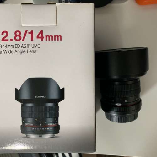 Samyang 14mm f2.8 Canon mount very new