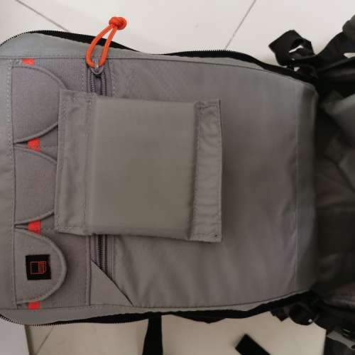 Lowepro Flipside 400AW  新淨全黑色實用相機袋