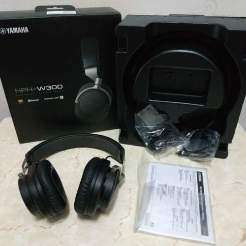 出售YAMAHA HPH-W300 頭戴式耳機
