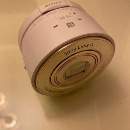 Sony Cyber-shot DSC-QX10 (White)