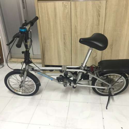 賣DAHON摺疊單車 (銀色)(呔直徑約14吋)