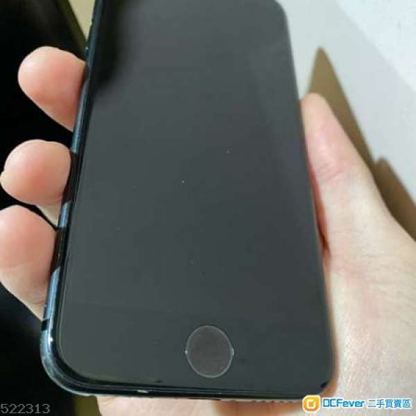 行貨 Apple iPhone 7 32gb 啞黑色