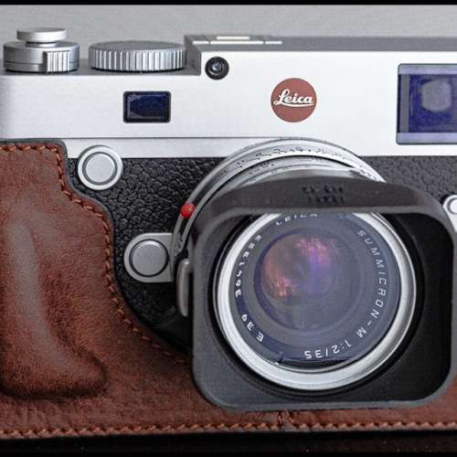 Half Case in Genuine Leather for Leica M10 Series Camera