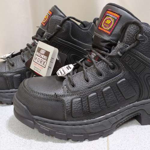 美國 SKECHERS 黑色 防水透氣安全靴(歐碼42)