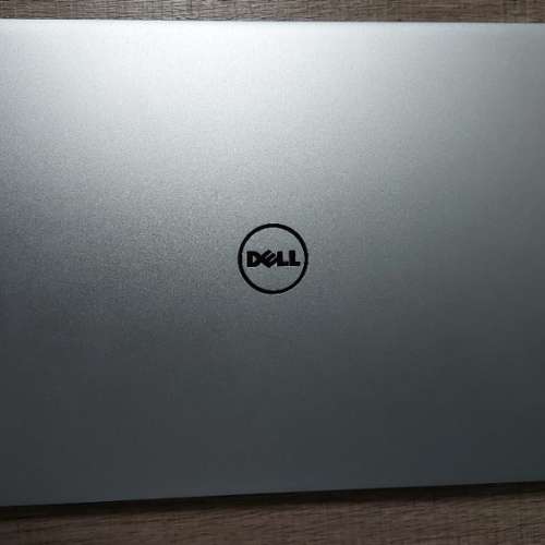 * 85% new 100% work * Dell XPS 13" Notebook P54G 9350, i5, 8G, 256G (non-touch)
