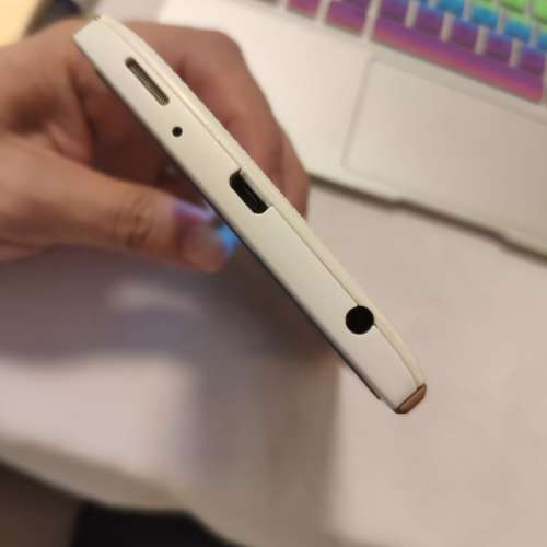 LG V10 4+64  新淨九成以上，備用機