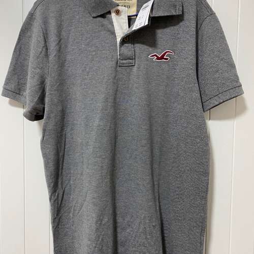 Hollister polo size M