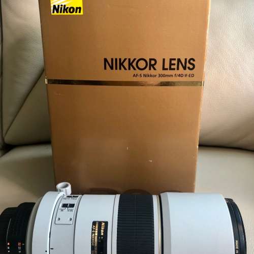 Nikon AF-S 300mm f4D IF ED