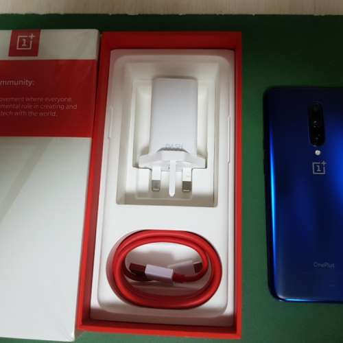 剛過保高配99% 籃色雙卡 oneplus 7 pro 12gb rom + 256gb ram ,全套有盒齊全套新原...