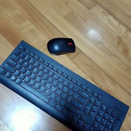 LENOVO ESSENTIAL WIRELESS KEYBOARD & MOUSE COMBOUS Black Color