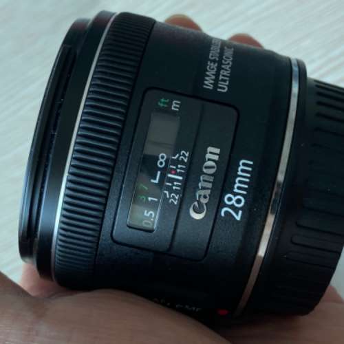 canon ef 28mm f2.8 is / 40mm f2.8 stm