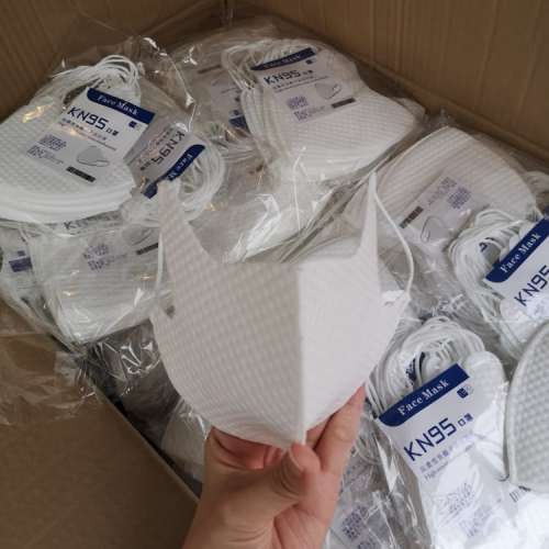 出售KN95口罩$2 處理價 （現貨2000個）