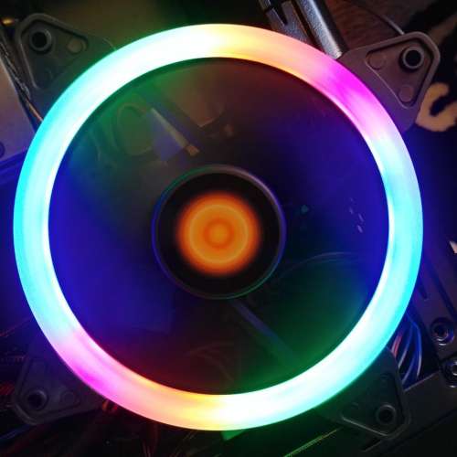 Thermaltake 12cm Pure RGB Plus 五彩 固定燈效 電腦機箱 散熱風扇 PC Computer Ca...