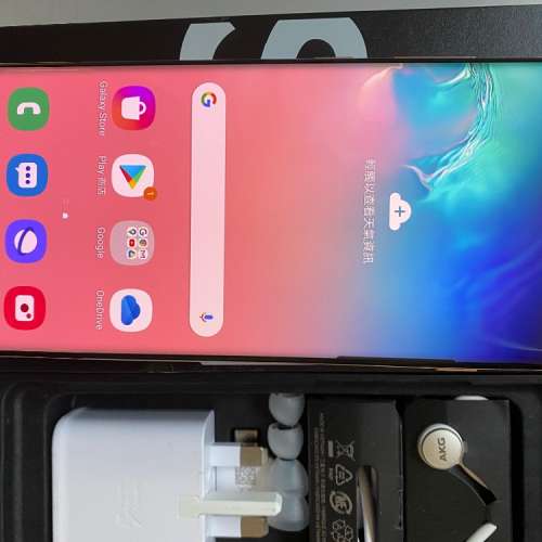 98%Samsung Galaxy S10+ Plus G975F-DS 12GB Ram 1TB Rom Dual Sim Ceramic White