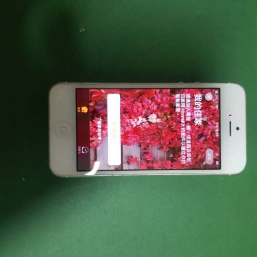 已過保90% 銀色iphone 5 16gb,單機一台，已換電池，粗用一流 平放。。