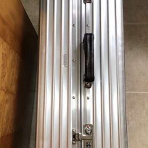 Rimowa Classic 28吋 有保到5/2021