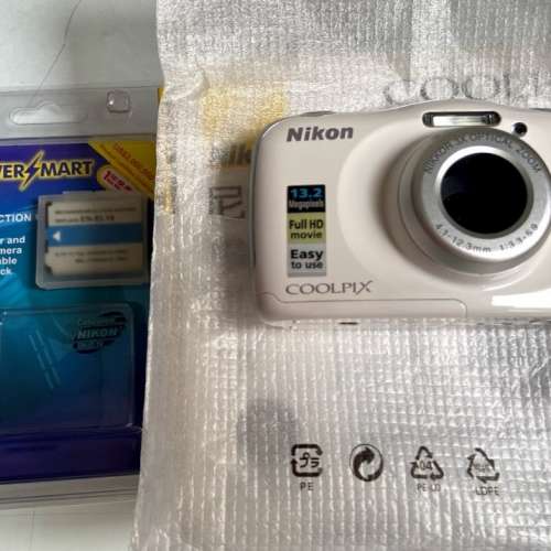 99%新 白色 三防卡片機 Nikon Coolpix W100