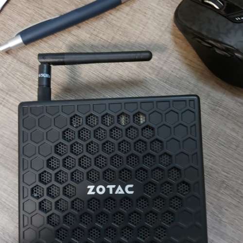 * 85% new, 100% work * Zotec Mini PC Zbox-CI320NANO 迷你電腦