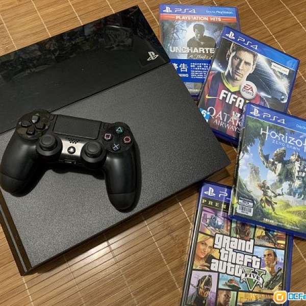 Ps4 + 4 game